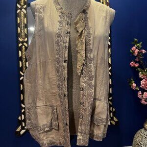 Magnolia Pearl Vest ruffle and lace